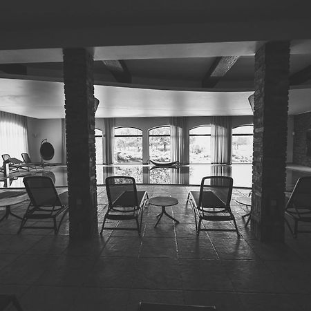 Hotel Remes Opalenica Kültér fotó