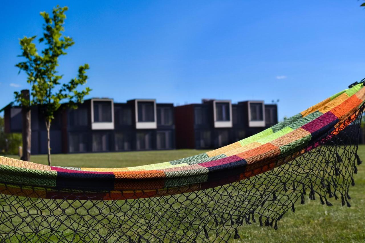 Hotel Remes Opalenica Kültér fotó