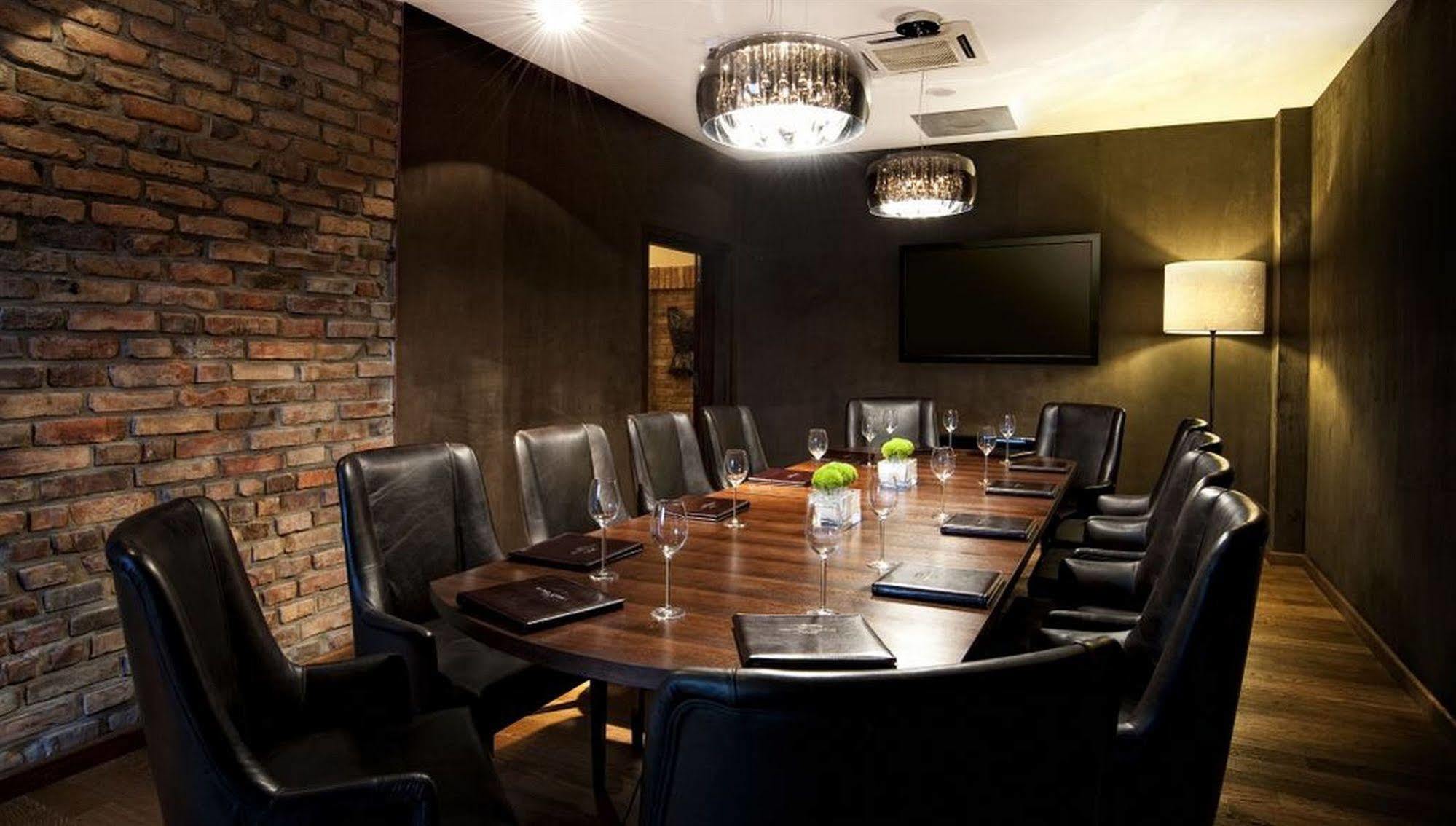Hotel Remes Opalenica Kültér fotó